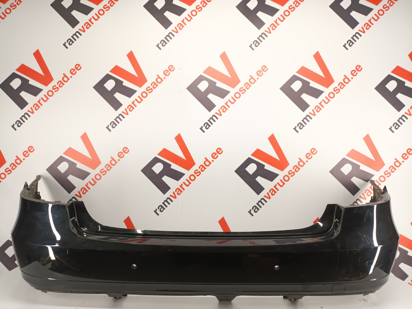 Mercedes E W212 tagastange / rear bumper