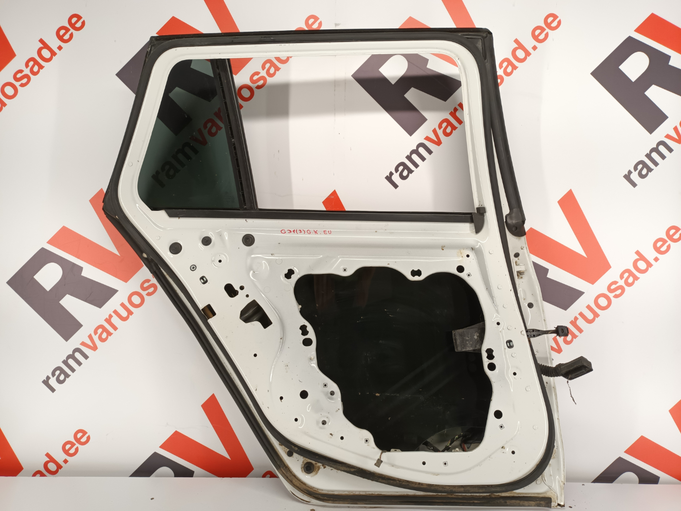 BMW 5 G31 tagauks / rear door - pilt 4