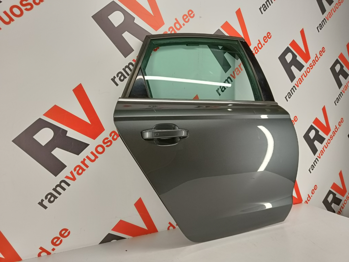 Audi A6 C7 Sedan tagauks / rear doors - pilt 2