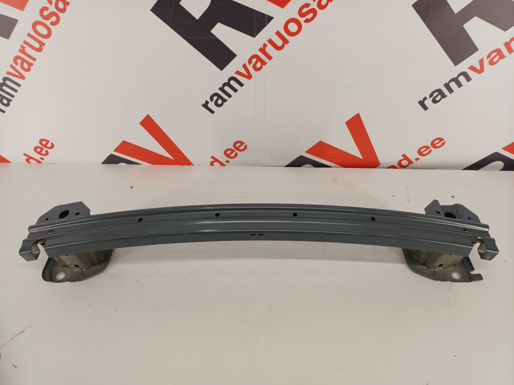 Volvo XC40 tagatala / rear crash