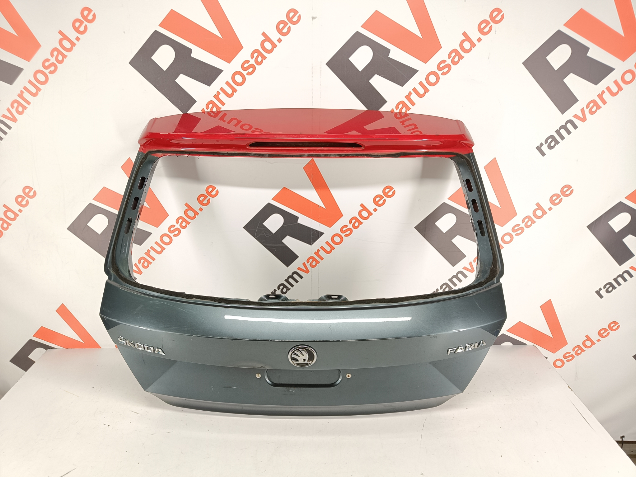 Skoda Fabia tagaluuk / trunk lid