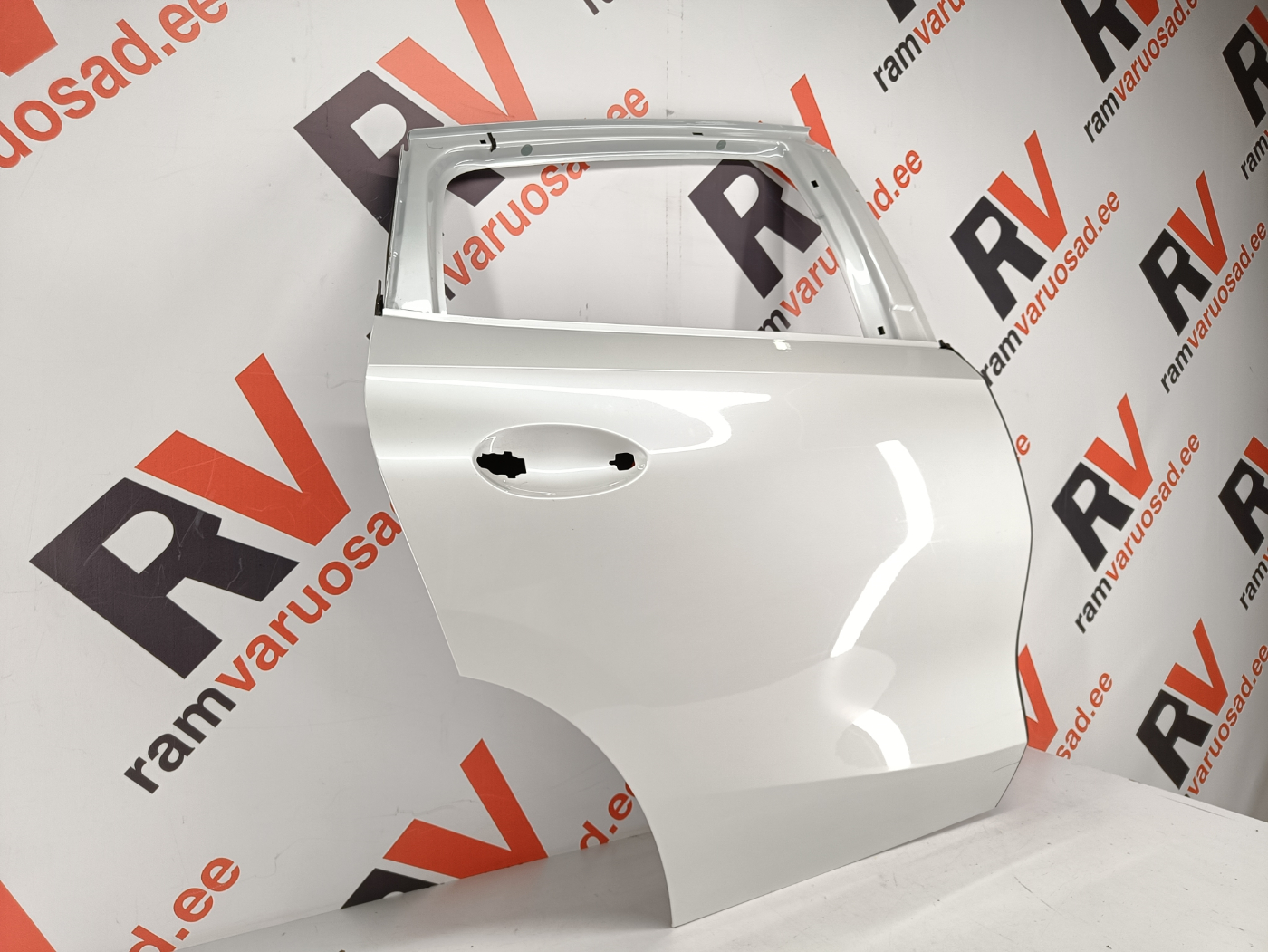 BMW X6 G06 tagauks / rear doors - pilt 2