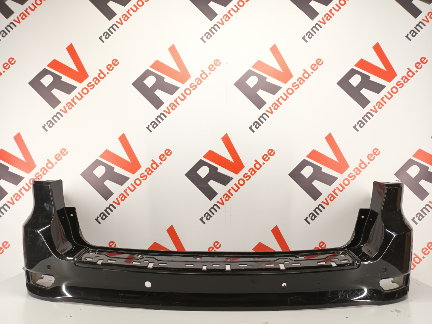 Jeep Grand Cherokee tagastange / rear bumper