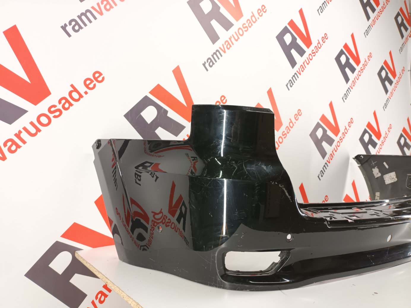 Jeep Grand Cherokee tagastange / rear bumper - pilt 2