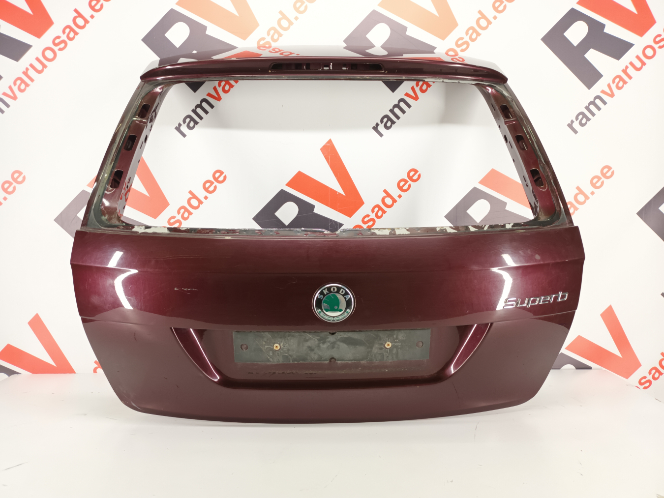 Skoda Superb tagaluuk / trunk lid