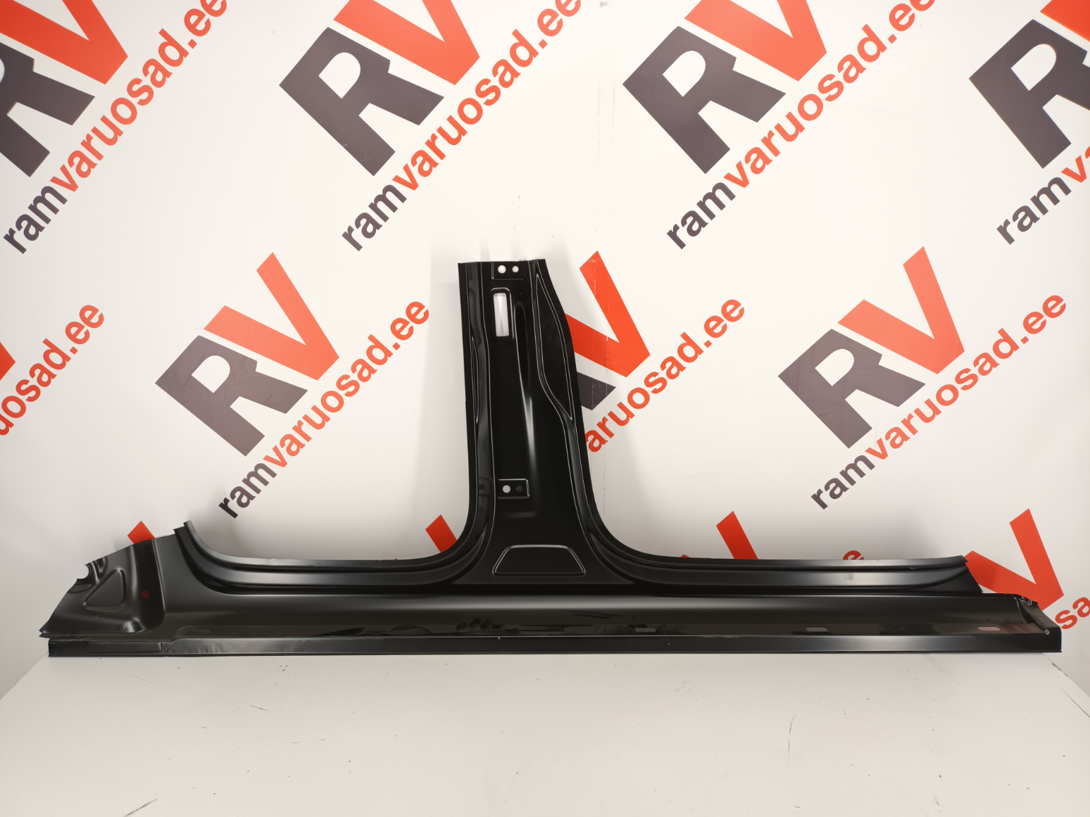Volkswagen Amarok küljekarp / rocker - pilt 2