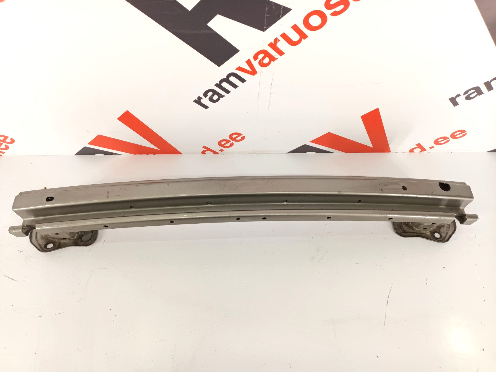 Volvo v60 / s60 tagatala / rear support