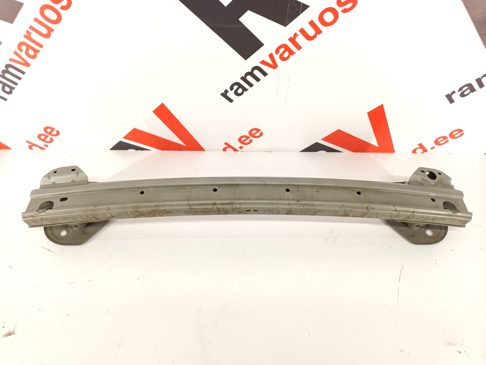 Volvo XC60 tagatala / rear support