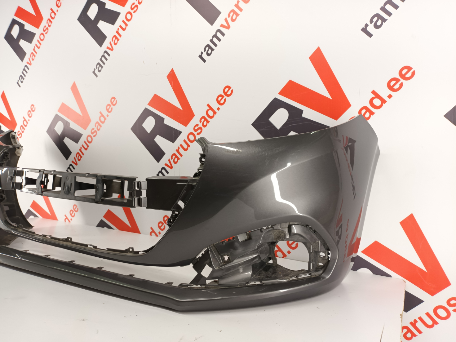 Peugeot 208 esistange / front bumper - pilt 3