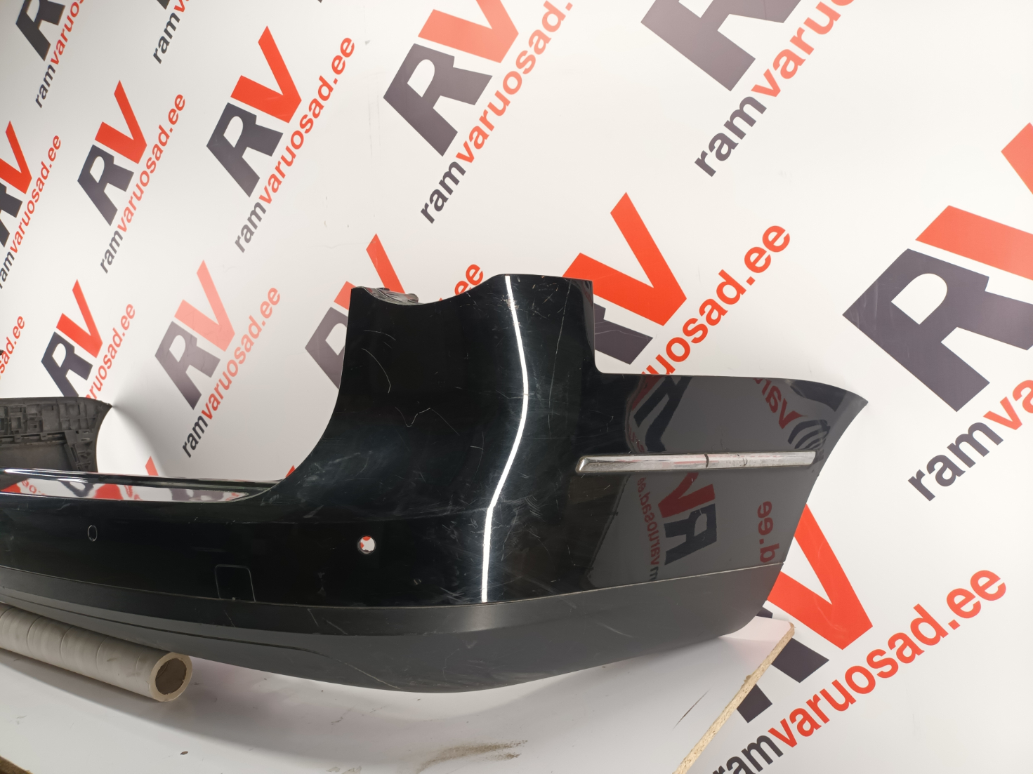 VW Passat B6 tagastange / rear bumper - pilt 3