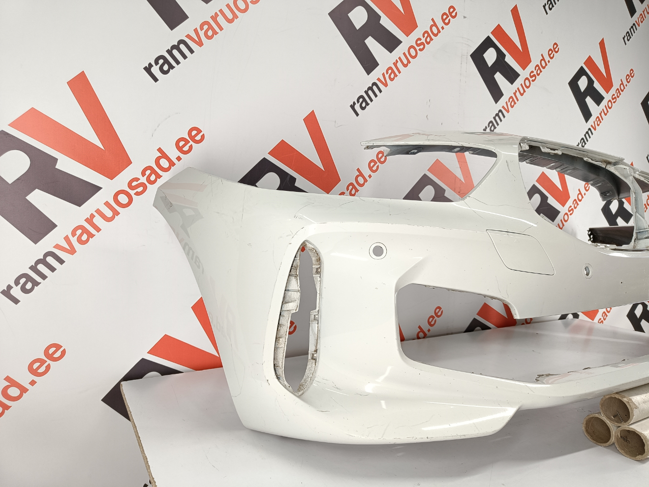 BMW X1 F48 esistange / front bumper - pilt 2