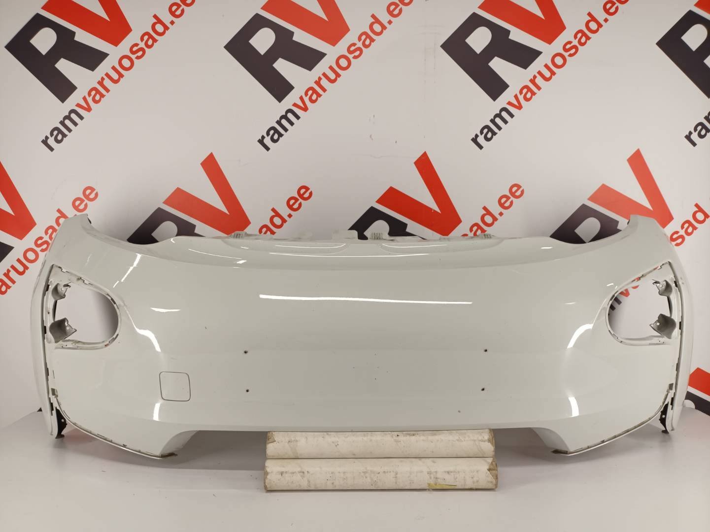 BMW i3 I01 esistange / front bumper