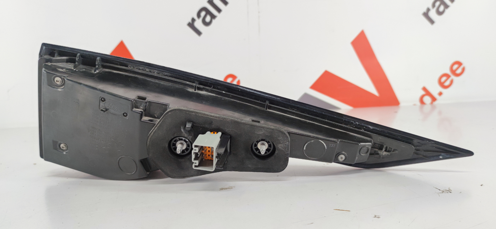 Land rover Discovery 5 tagatuli / rear light - pilt 2