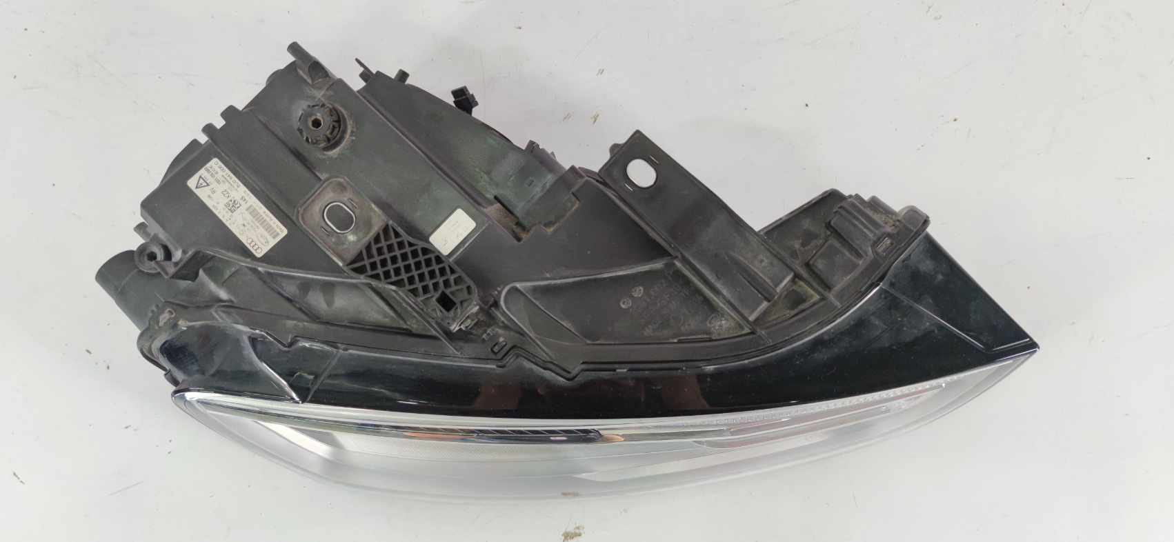 Audi Q3 esituli / headlight - pilt 2