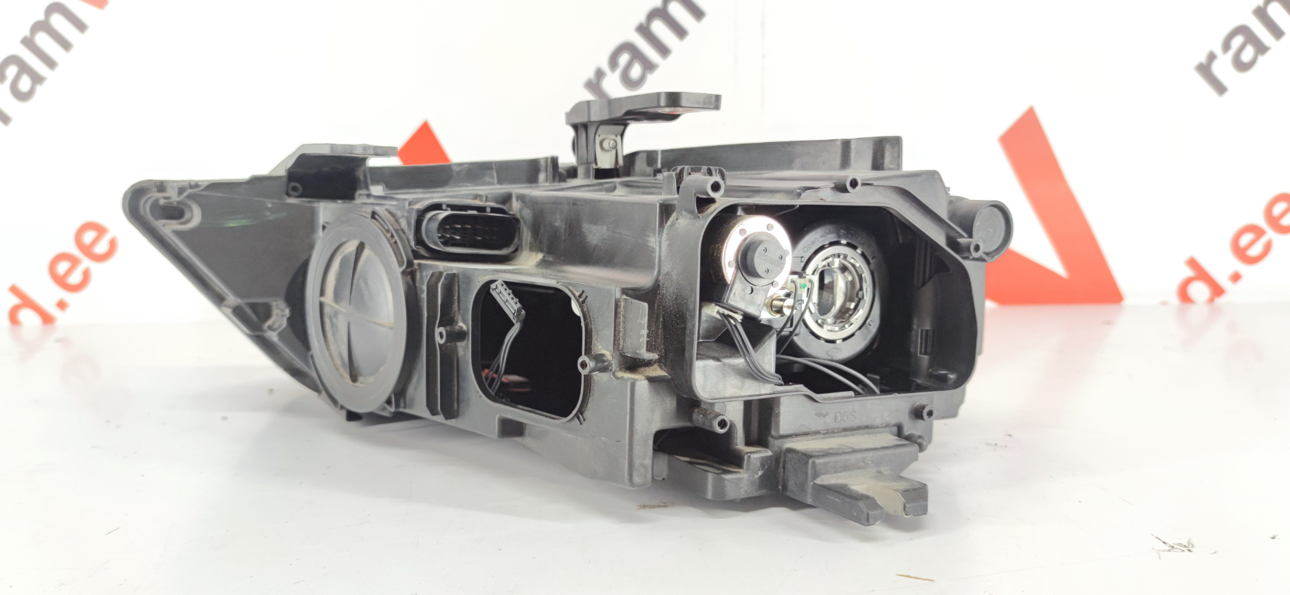 Audi Q3 esituli / headlight - pilt 3