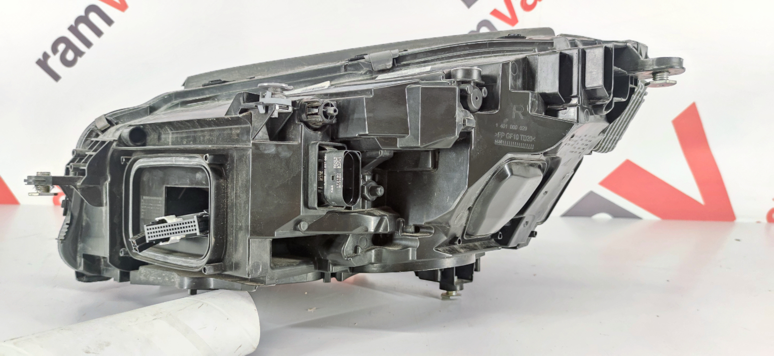 Mercedes W222 esituli / headlight - pilt 3