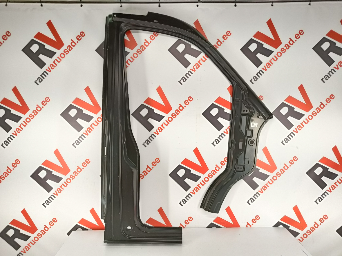 VW crafter ukseauk / door frame