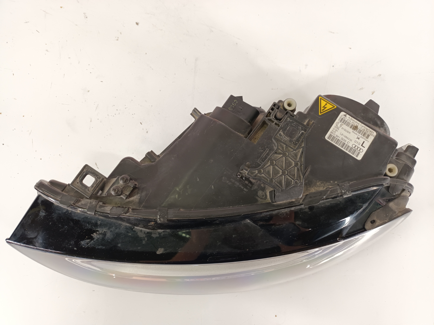 Audi A4 B8 esituli / headlight - pilt 3