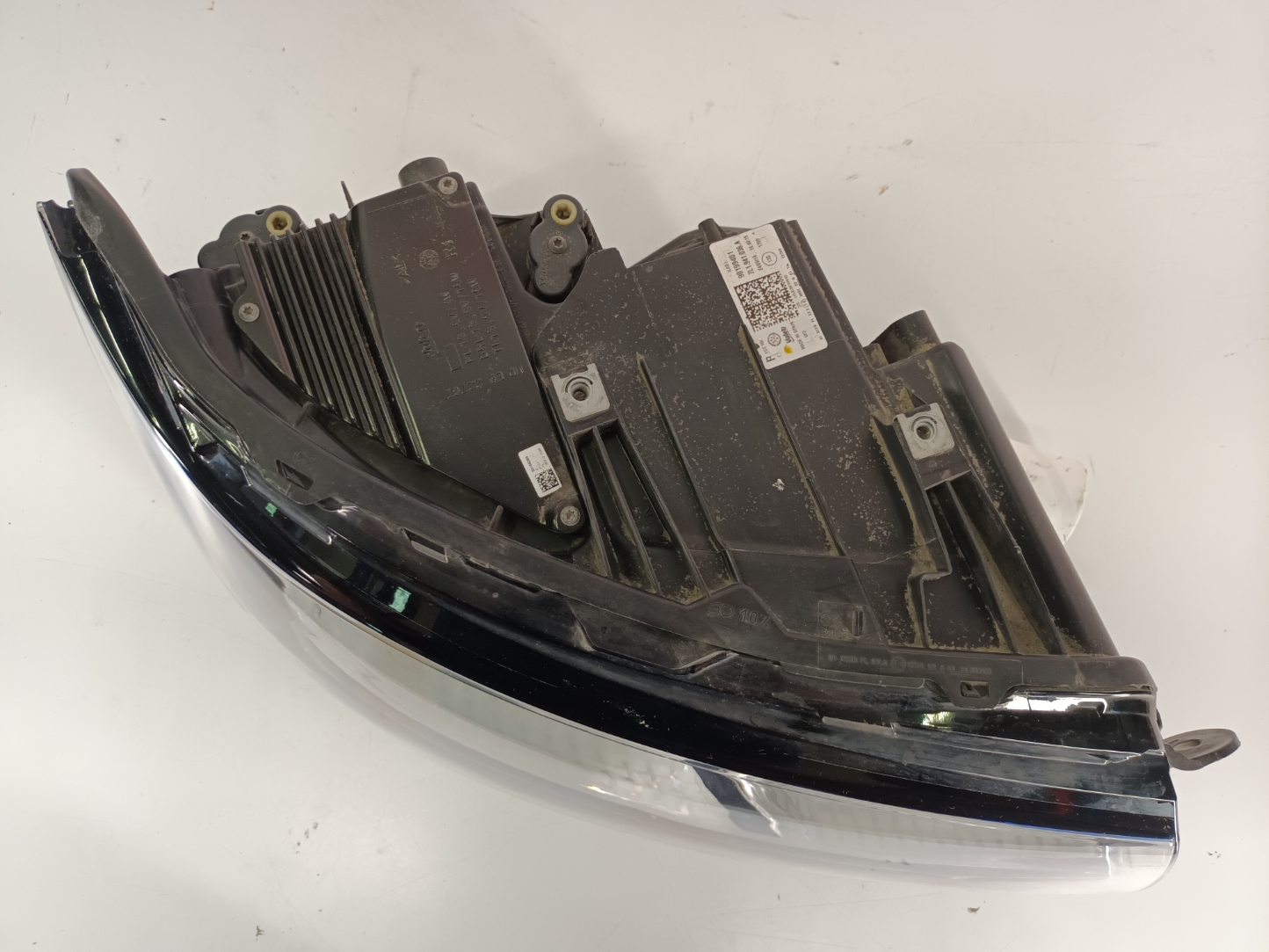 Volkswagen T6 esituli / headlight - pilt 3