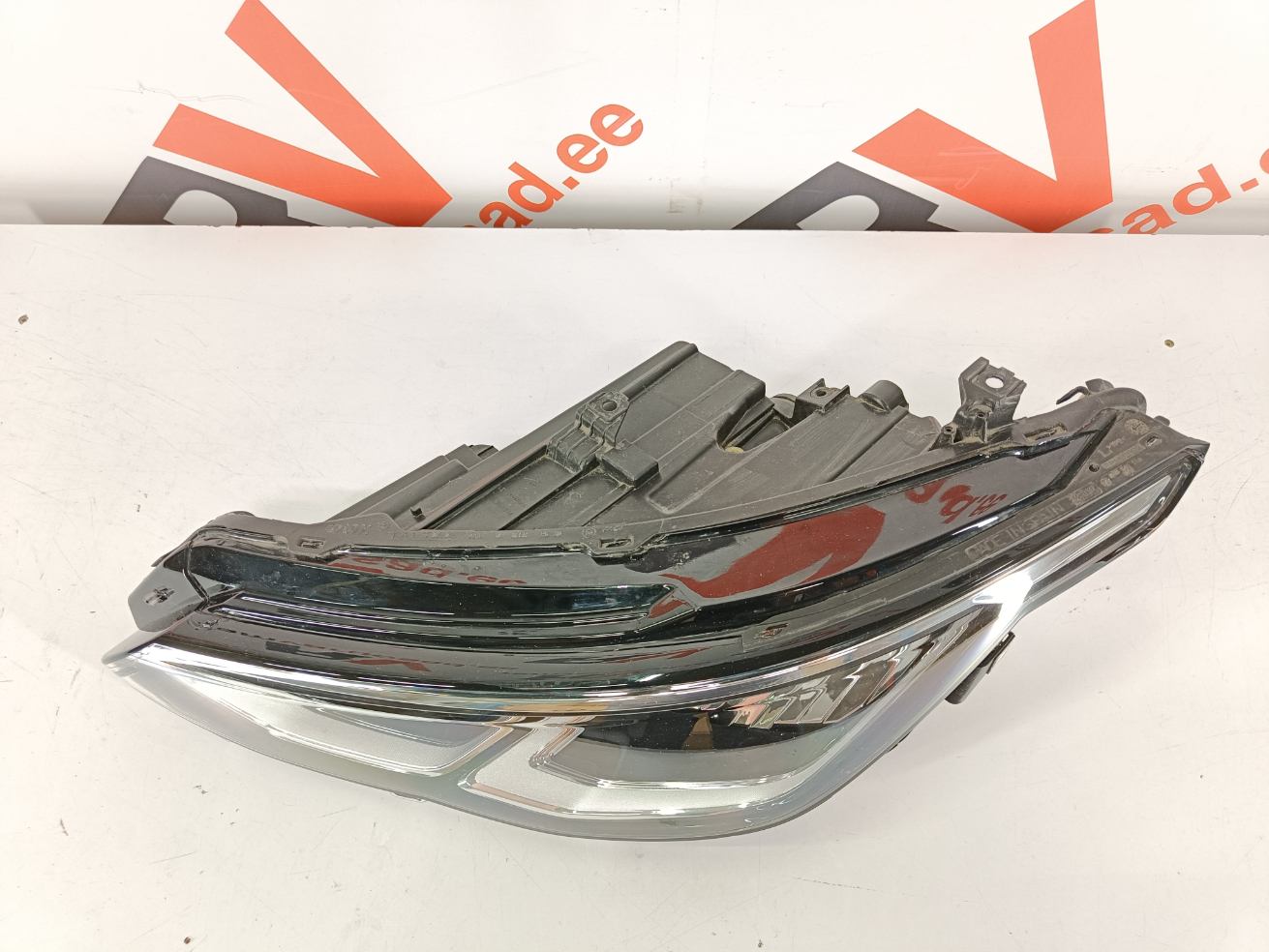 VW Golf esituli / headlight  - pilt 2
