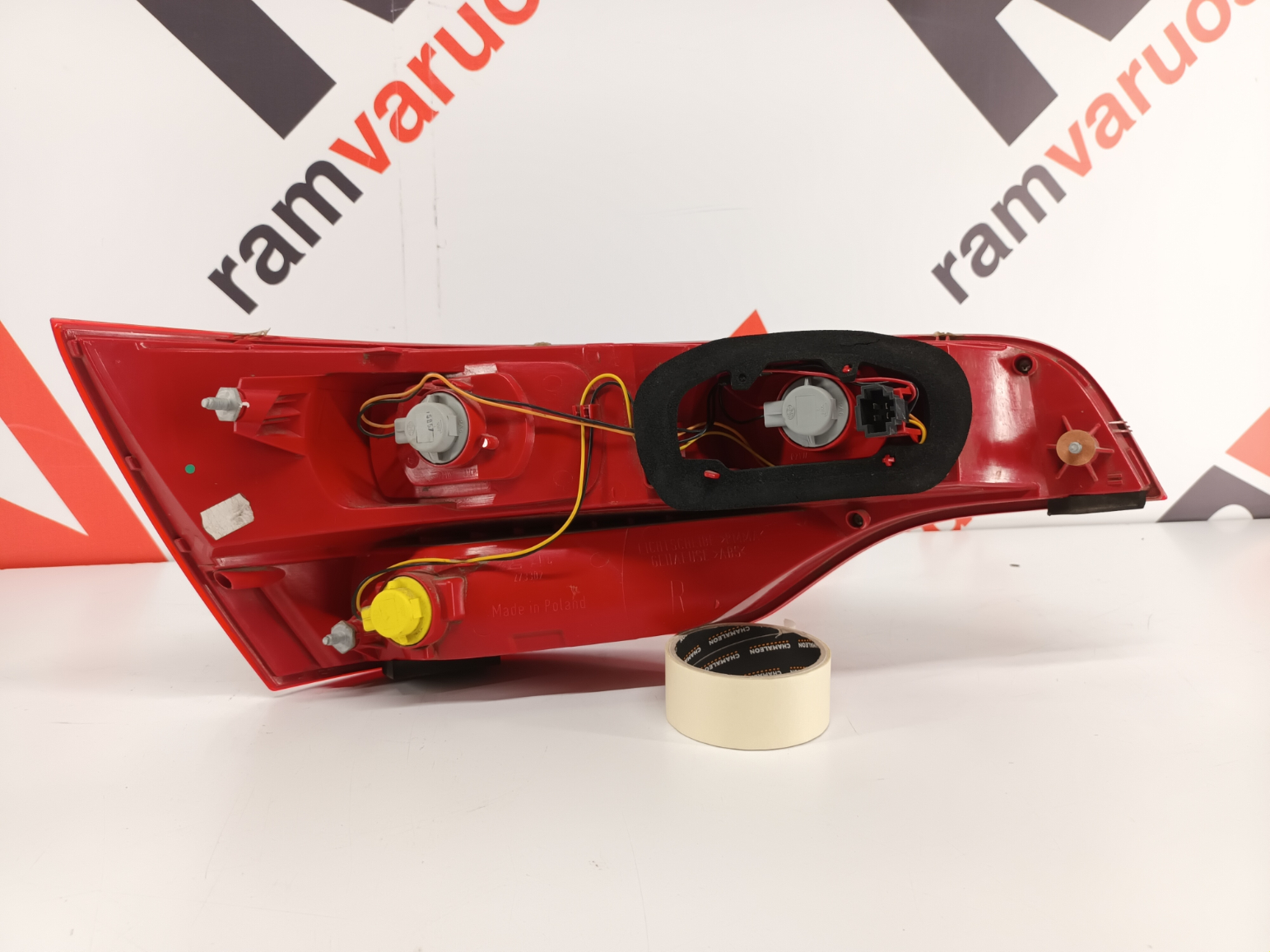 Audi Q7 tagatuli / rear light - pilt 2
