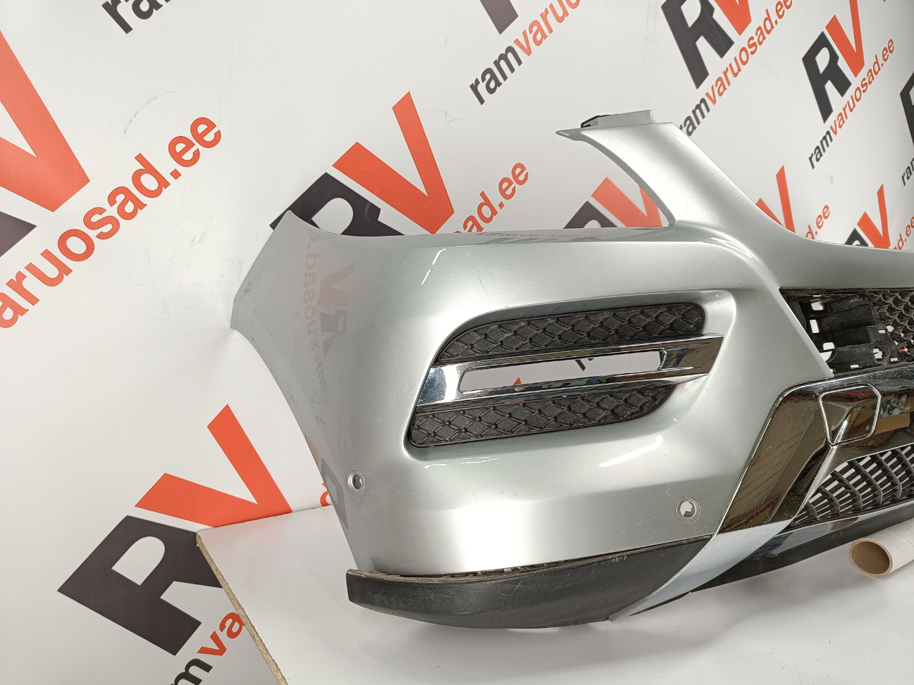 Mercedes ML  W166 esistange / front bumper - pilt 2