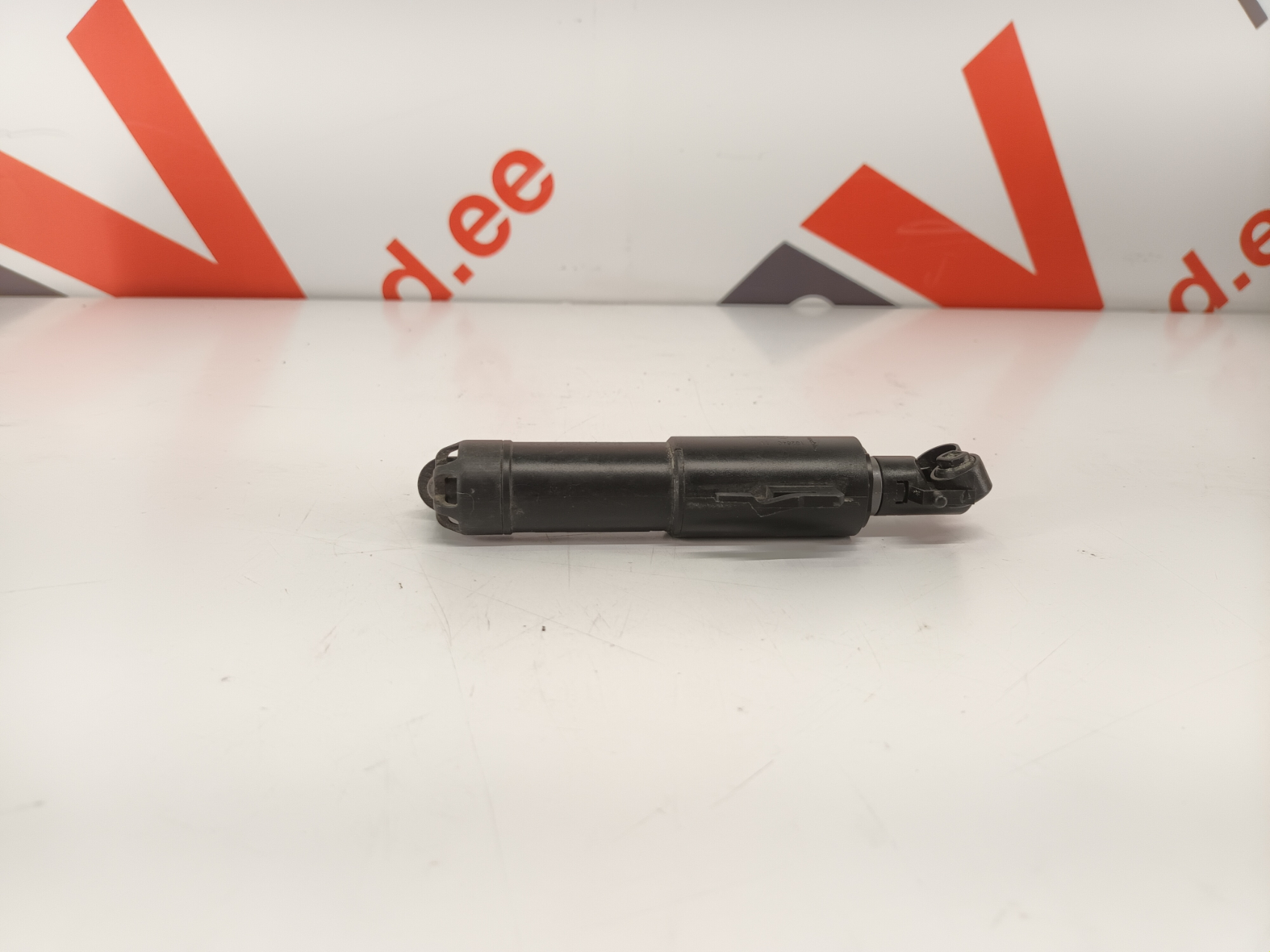 BMW 5 G30 G31 Pesur / Washer - pilt 2