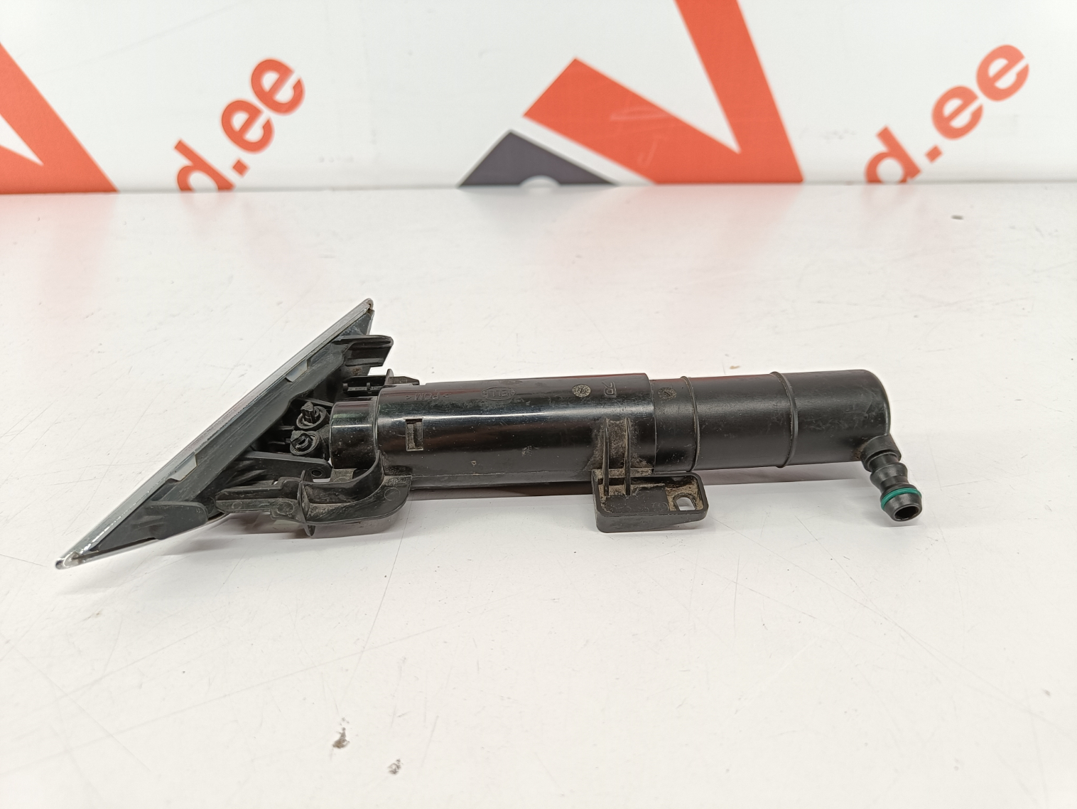 Skoda Superb tulepesur/ headlight washer