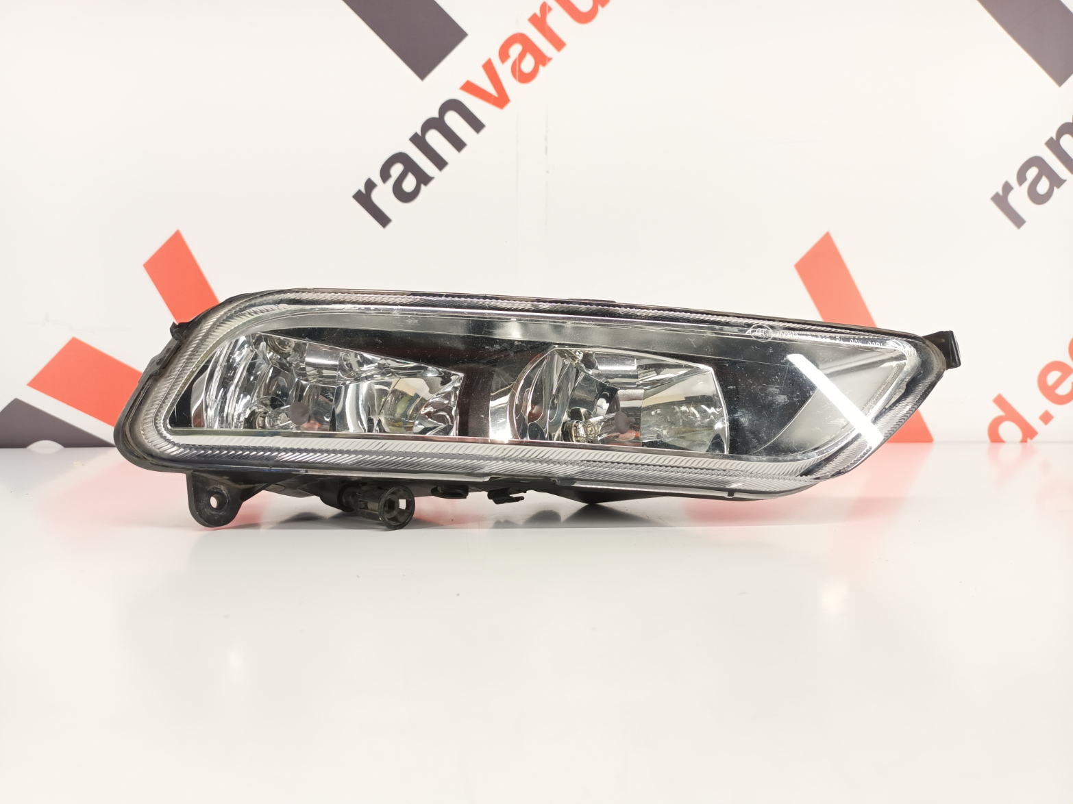Volkswagen Passat B7 udutuli/ foglight