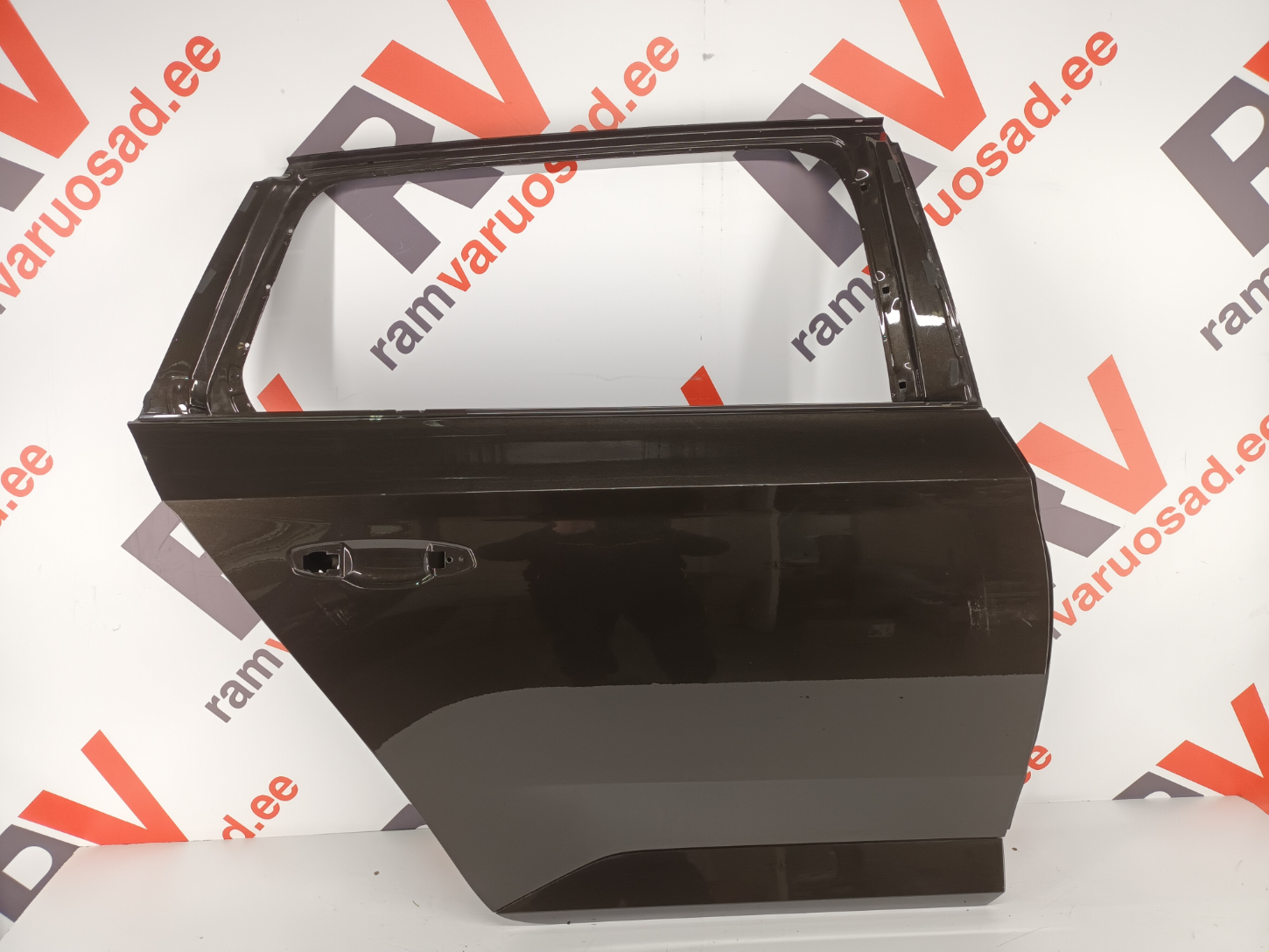 Skoda Superb 3 tagauks/ rear door
