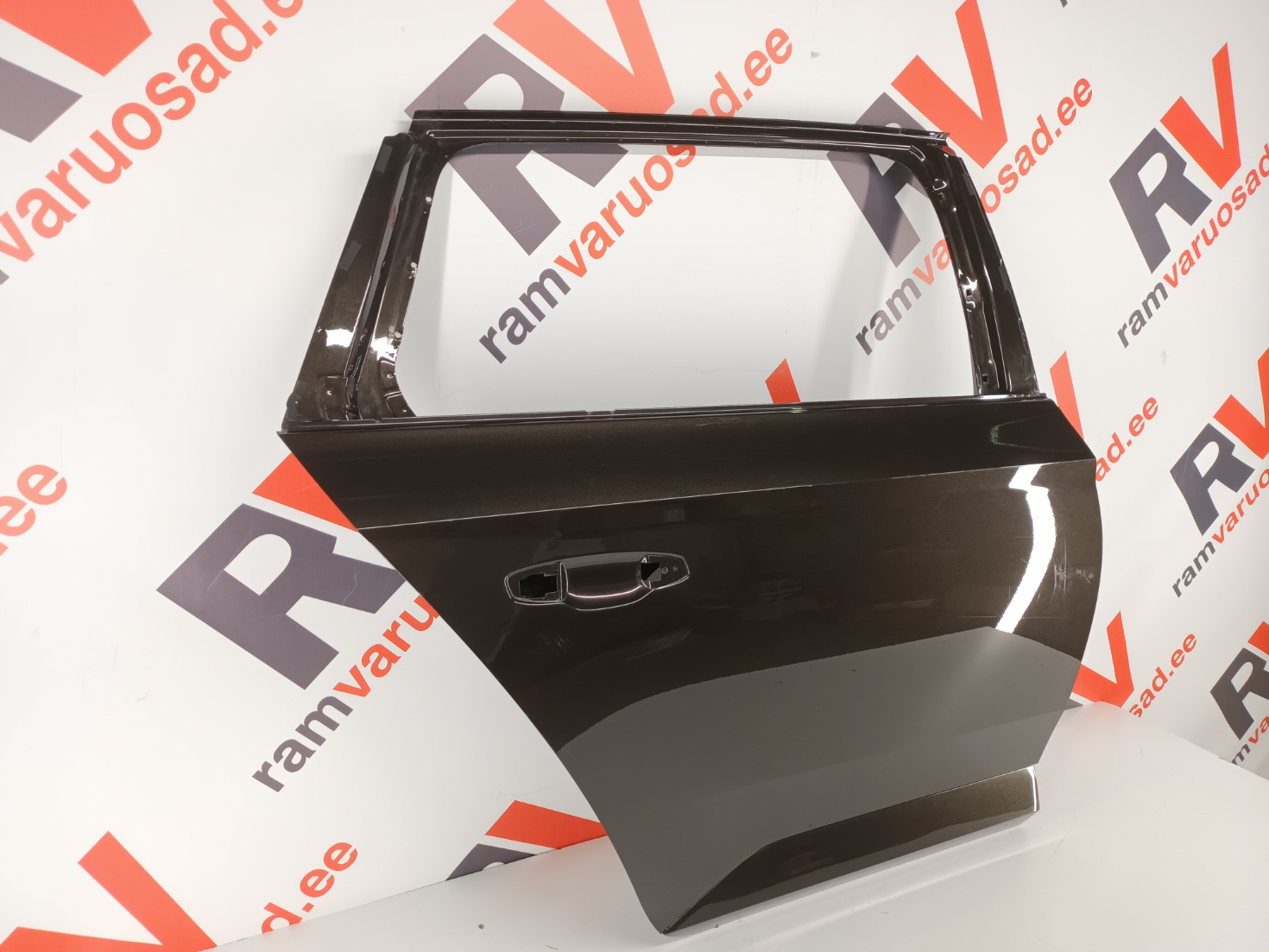 Skoda Superb 3 tagauks/ rear door - pilt 2