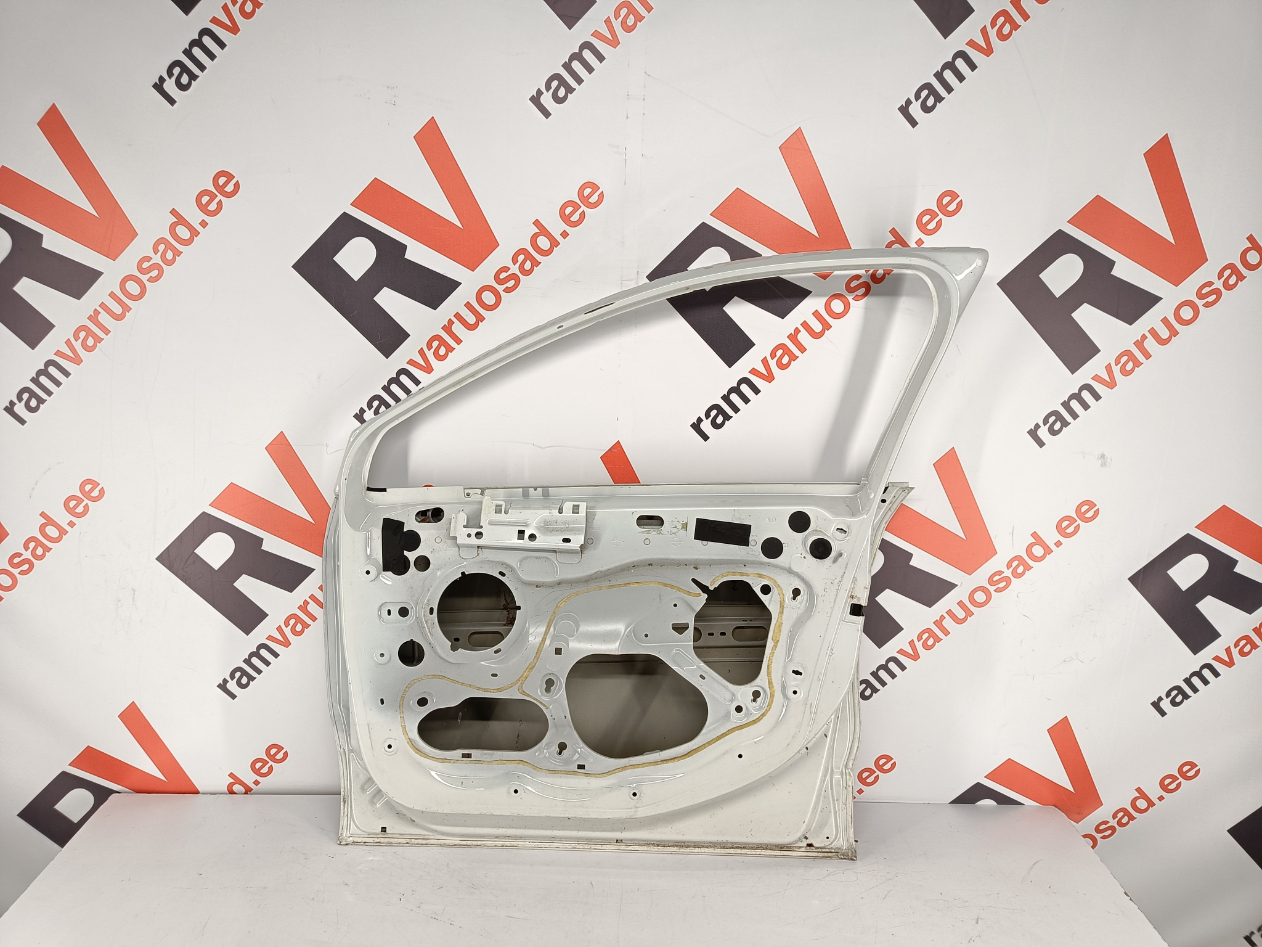 Citreon C4 esiuks/ front door - pilt 4