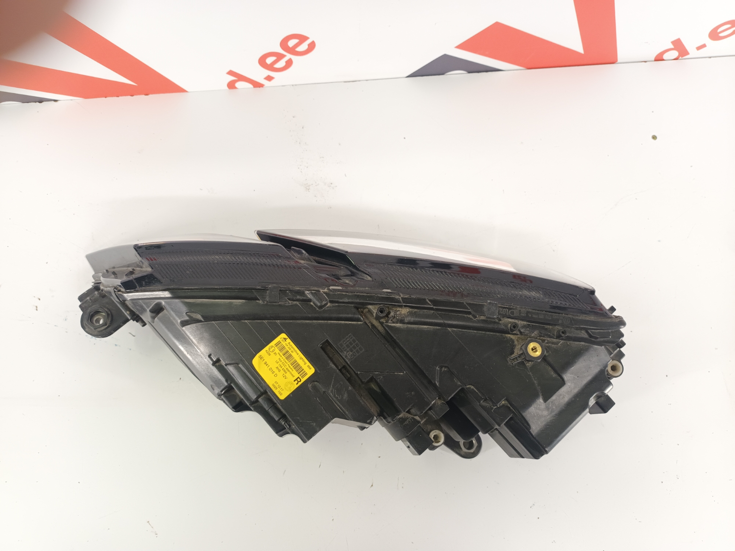 Skoda Octavia 3 esituli/ headlight - pilt 3
