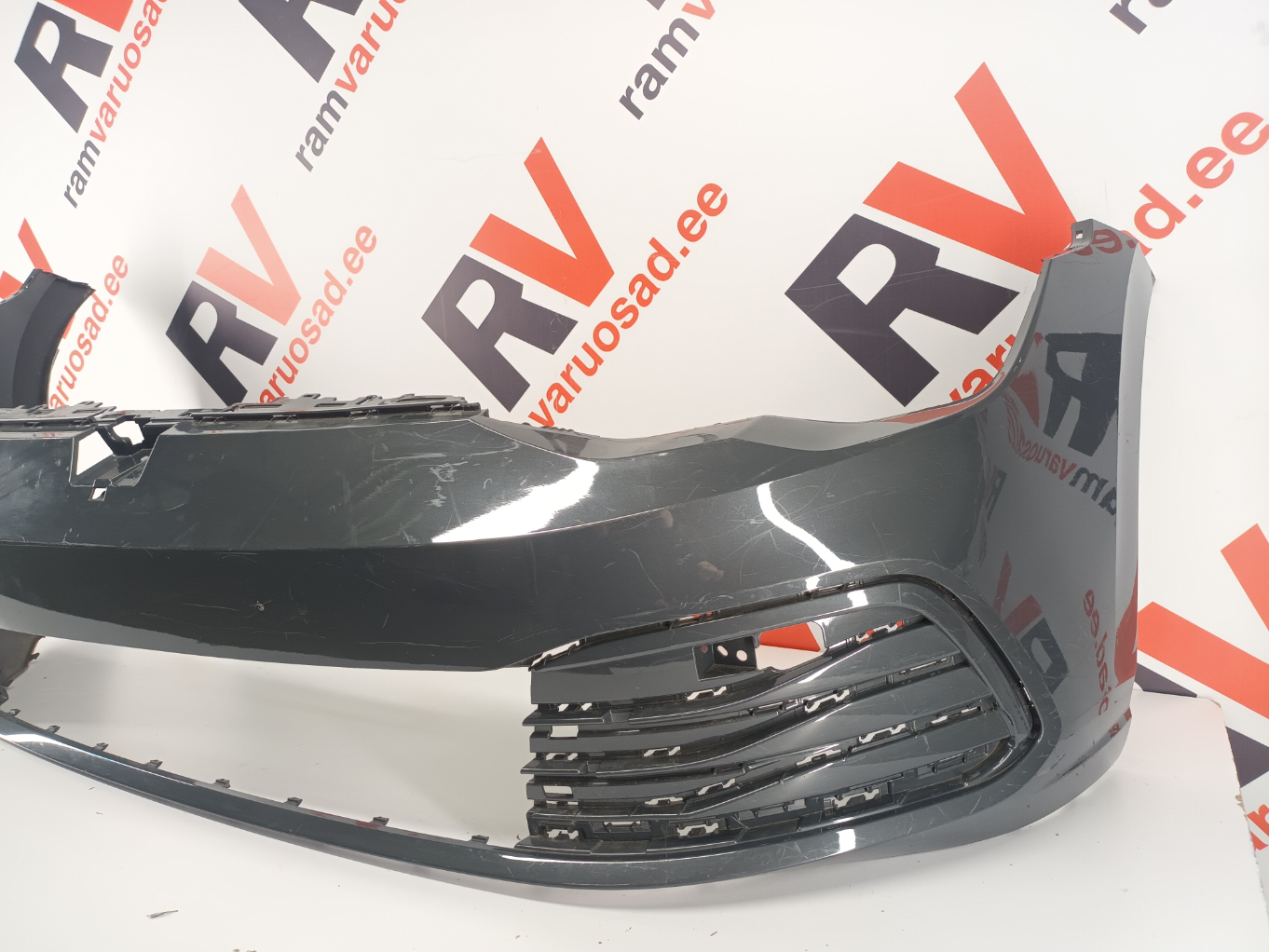 Volkswagen Golf 8 esistange/ front bumper - pilt 3