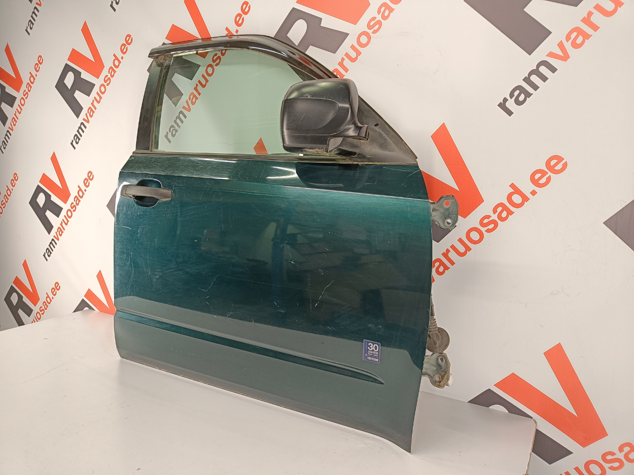 Subaru Forester esiuks/ front door - pilt 3