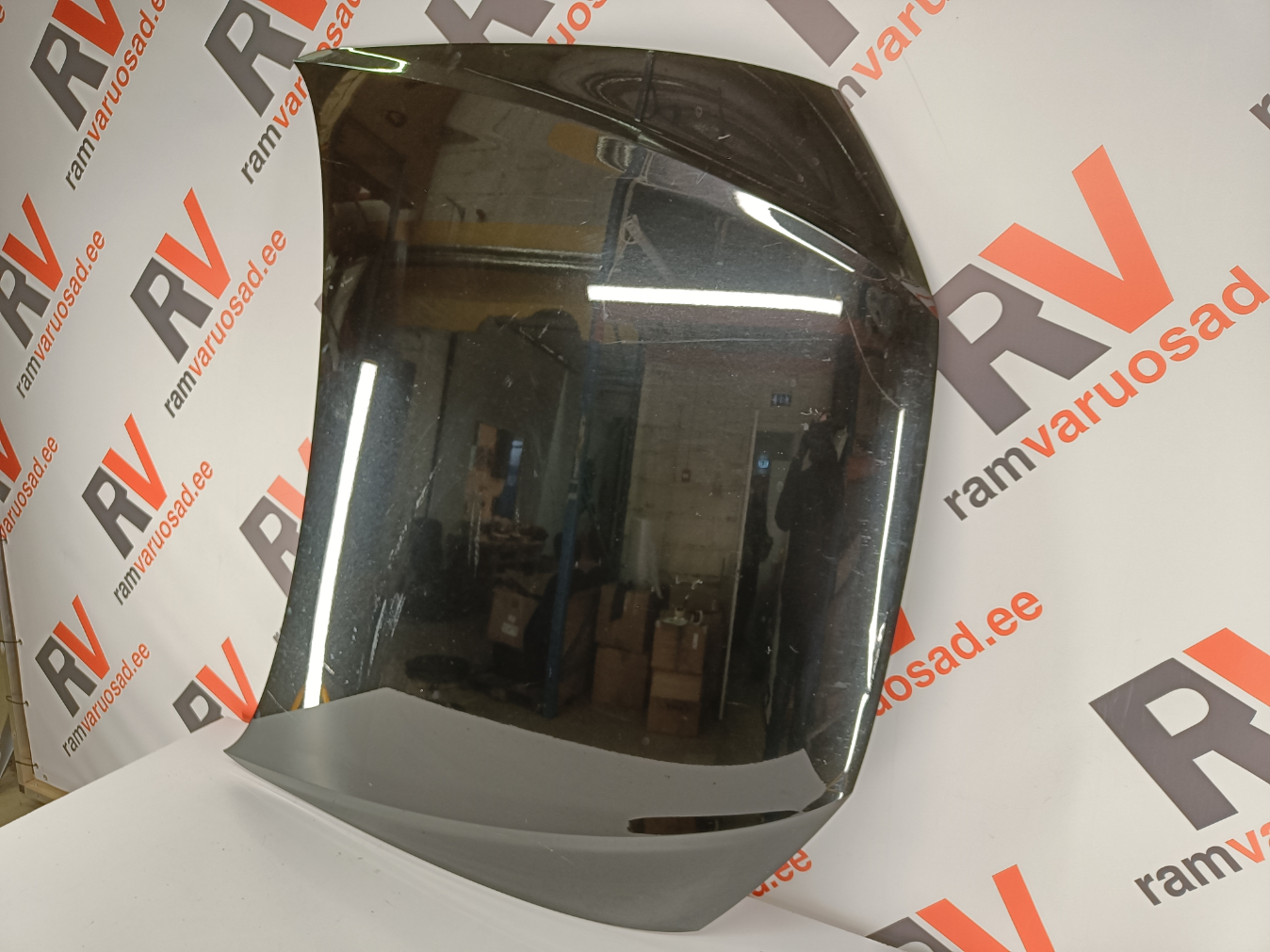Audi A6 C8 kapott/ hood - pilt 3