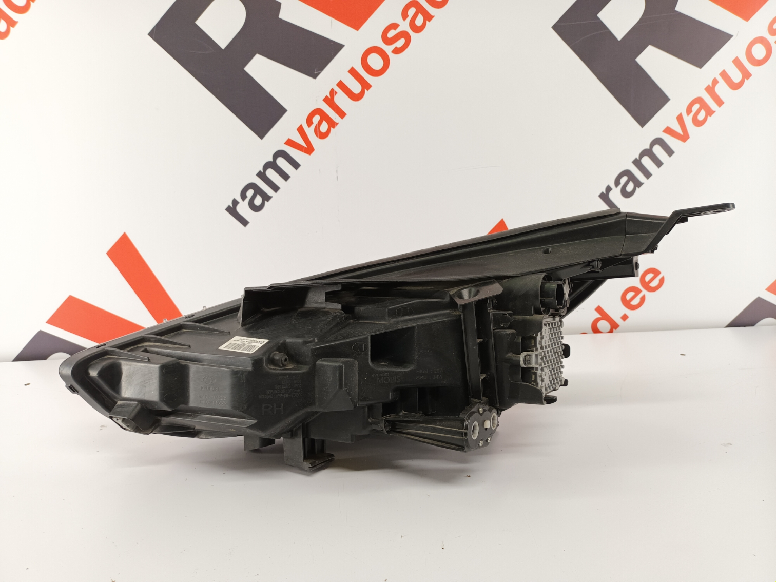 Hyundai i30 esituli/ headlight - pilt 3