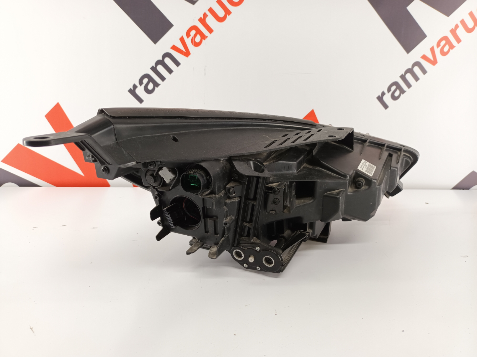 Hyundai i30 esituli/ headlight - pilt 4