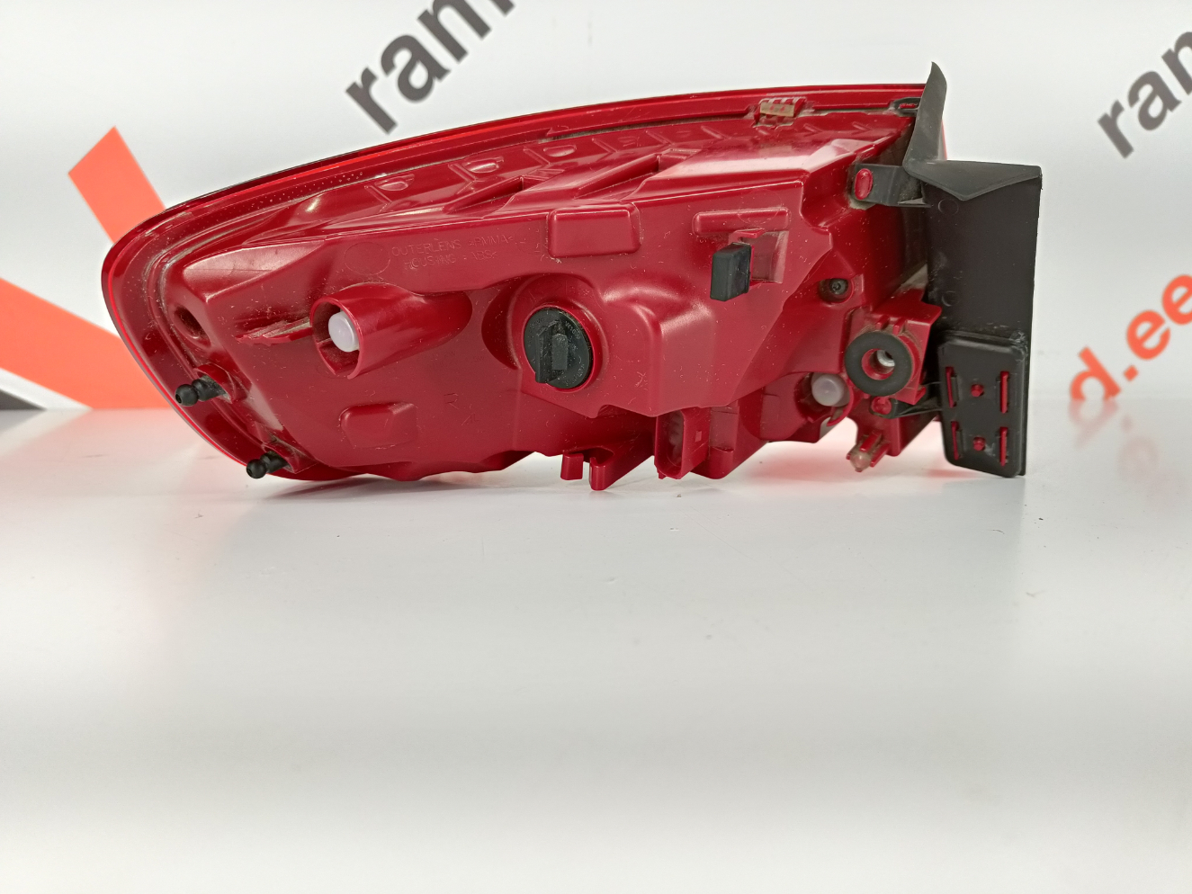 Audi A4 B8 FL 2012-2015 tagatuli / rear light - pilt 2