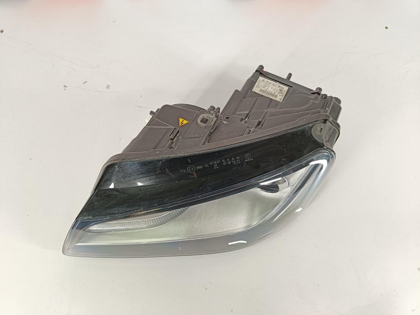 Audi A8 D4 esituli/ headlight - pilt 2