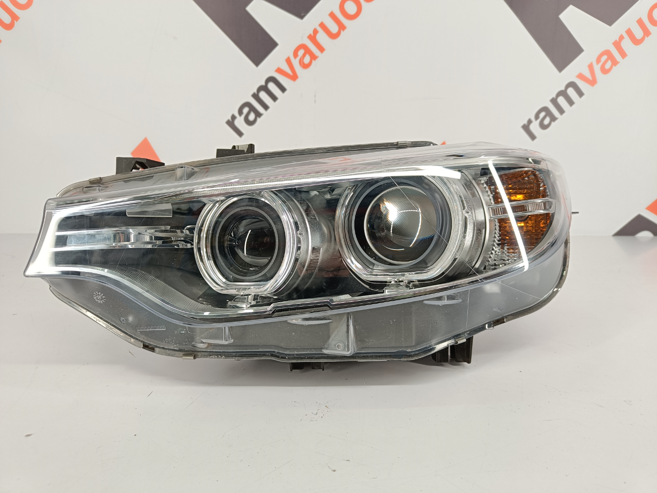 BMW 4 F32/F33/F36 esituli/ headlight