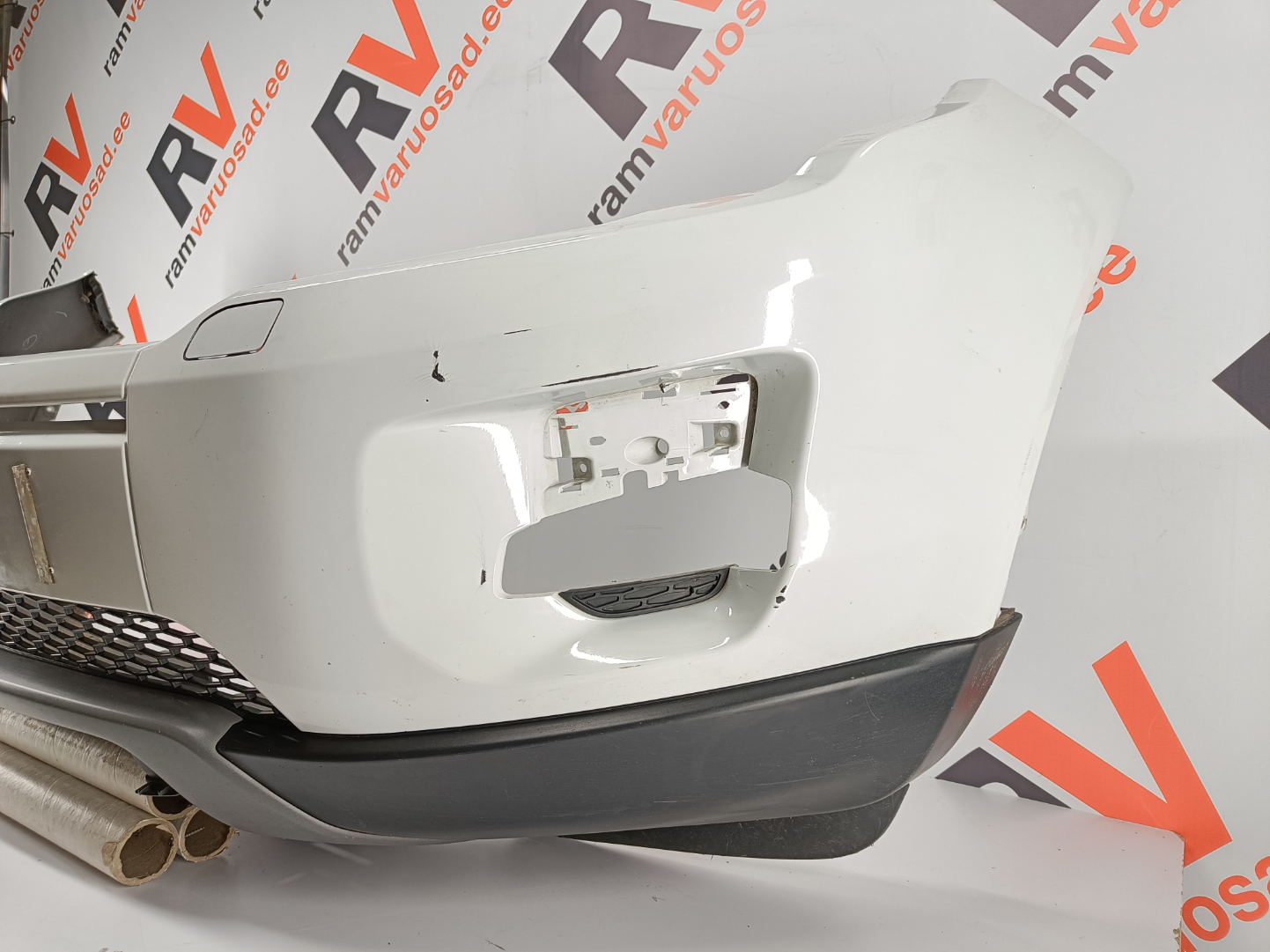 Land Rover RR Evoque esi stange / front bumper - pilt 3
