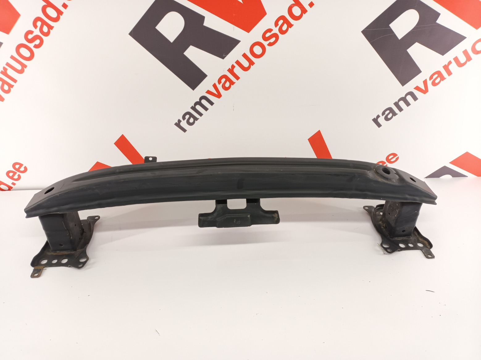VW Passat B6 esitala / front crash bar