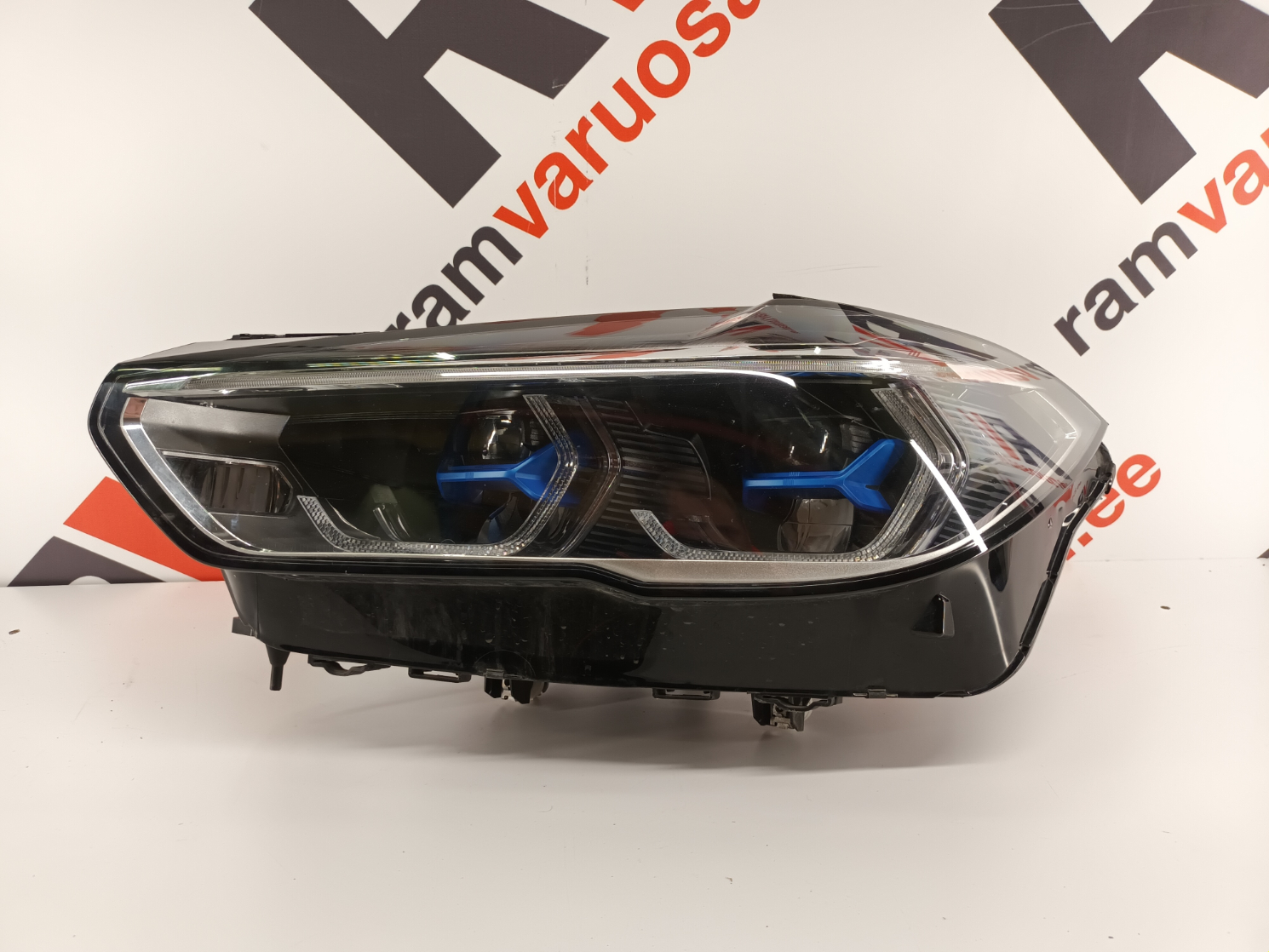 BMW X5 G05 esituli / headlight