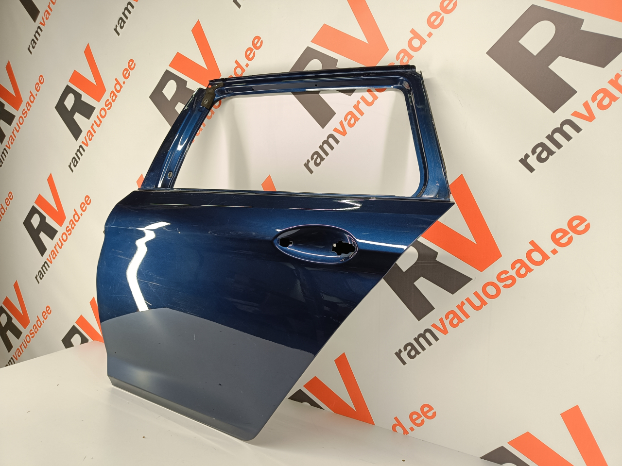 BMW 5 G31 tagauks/ rear door - pilt 3