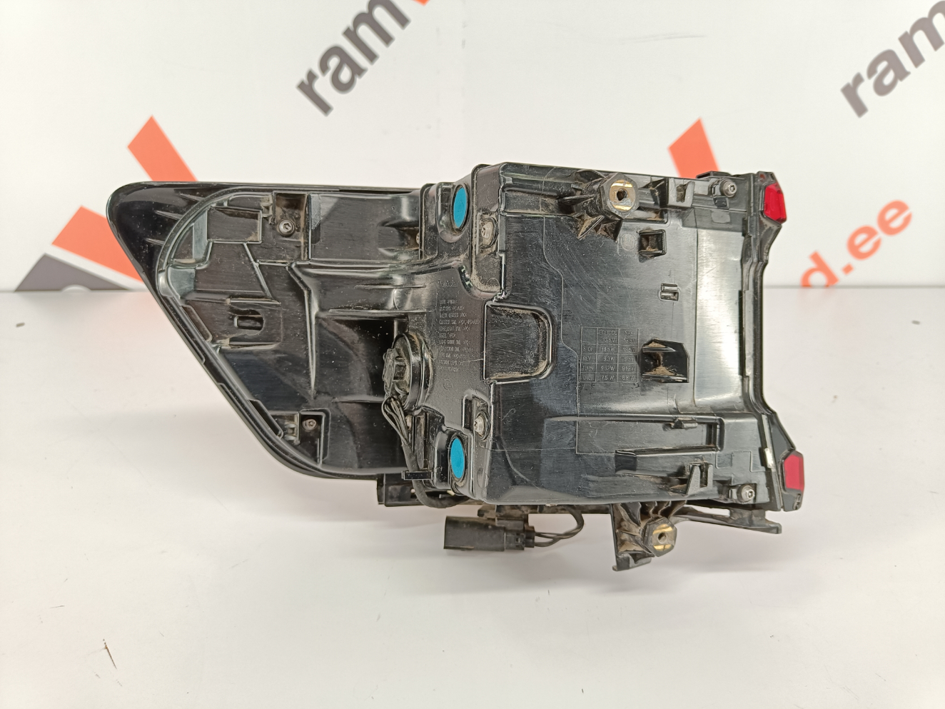 Polestar 2 tagatuli / rear light - pilt 2