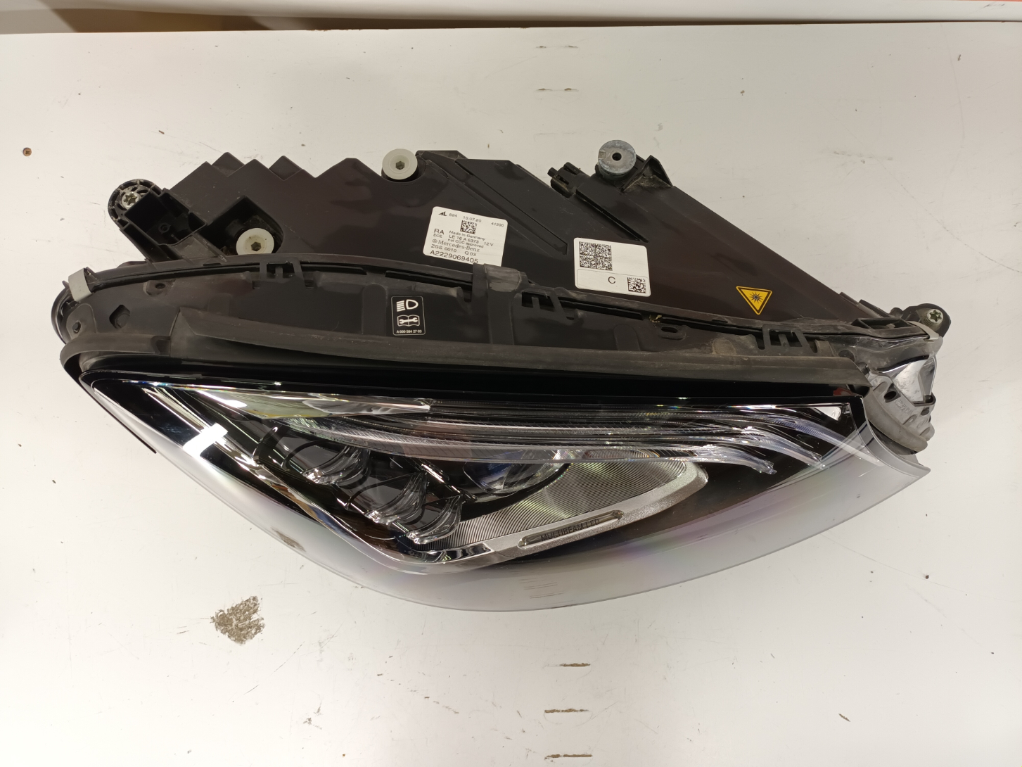 Mercedes S W222 esituli/ headlight - pilt 2