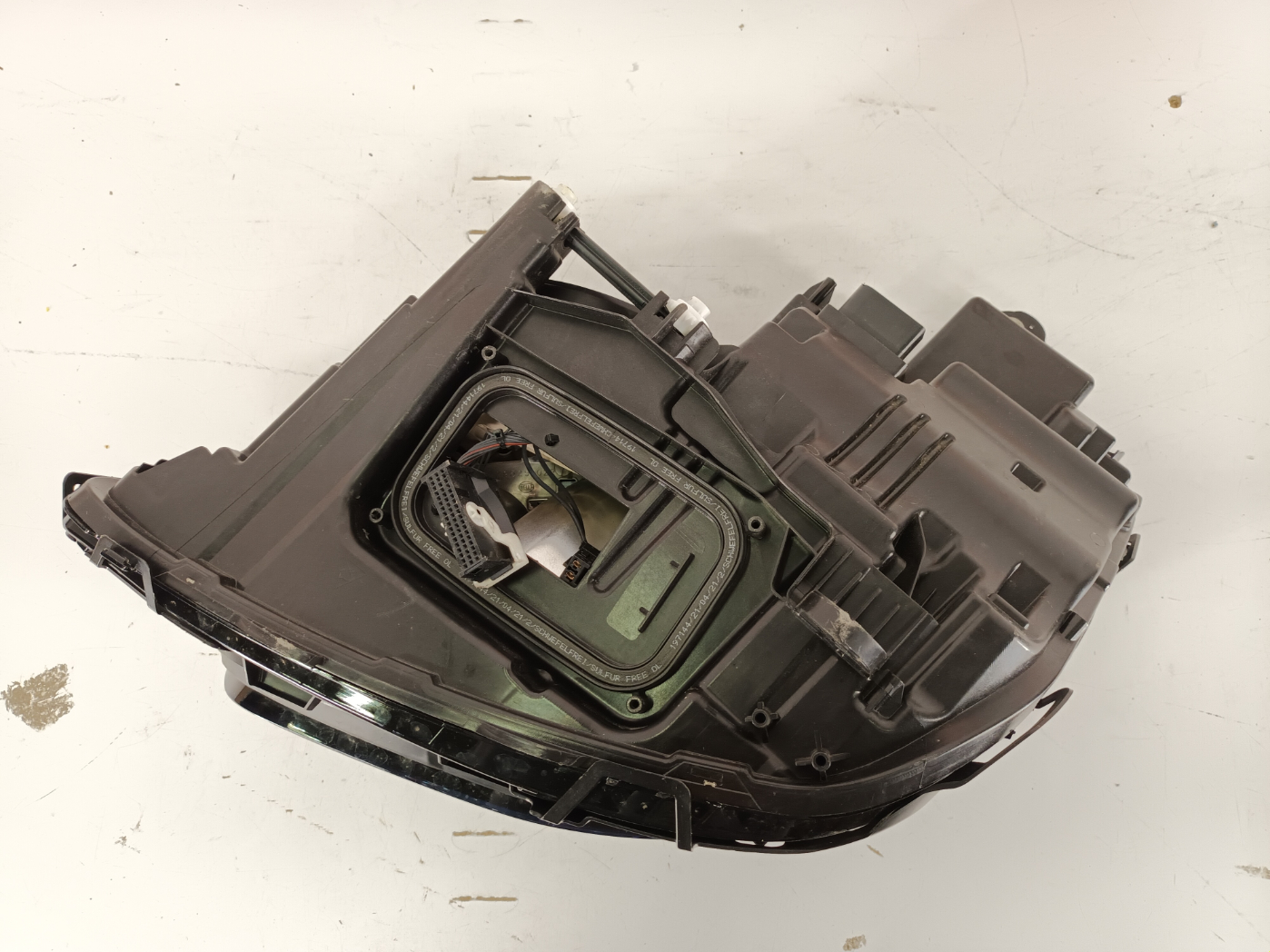 Mercedes E W213 esituli/ headlight - pilt 2