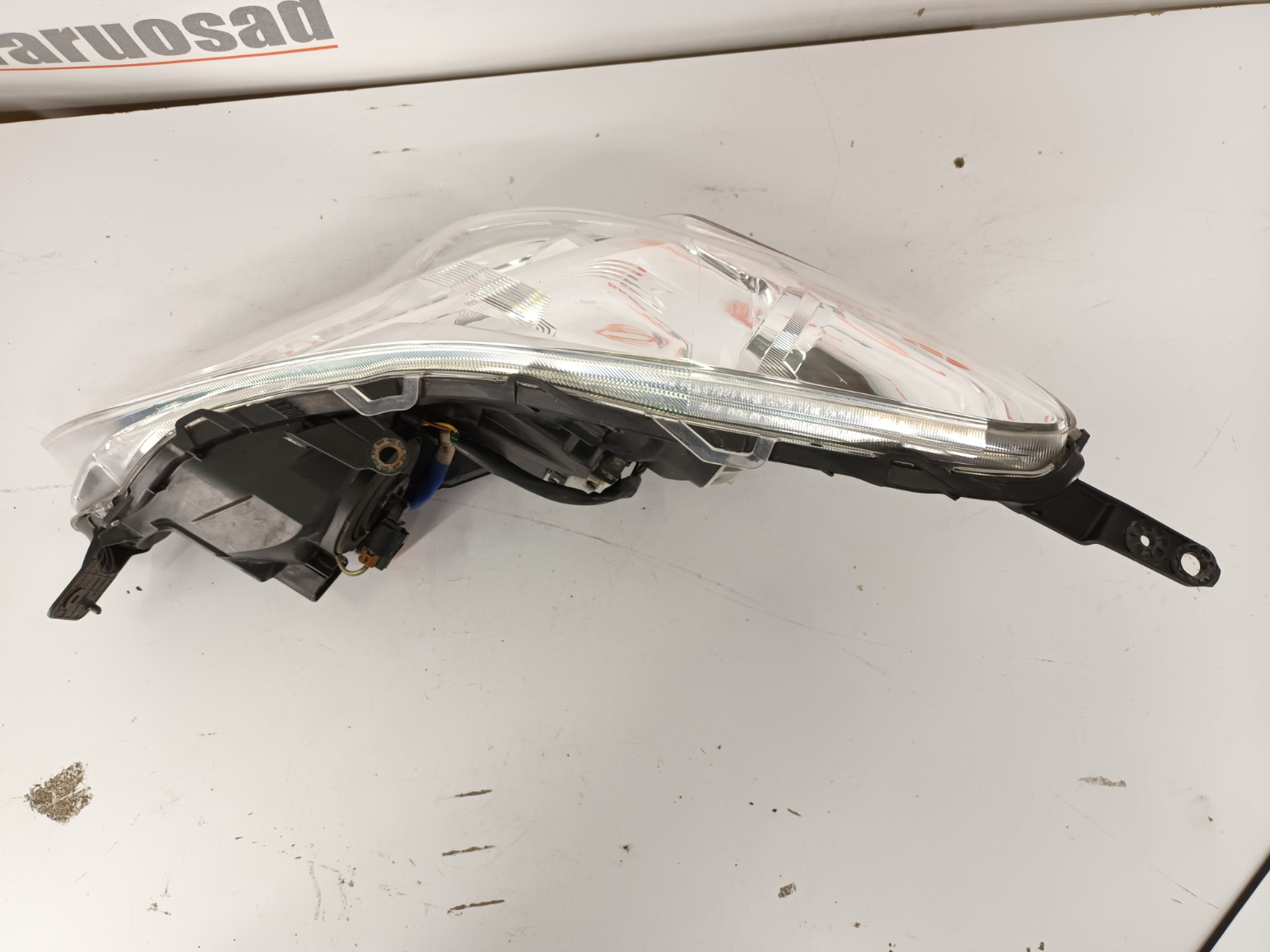 Subaru Outback FL esituli/ front headlight - pilt 3