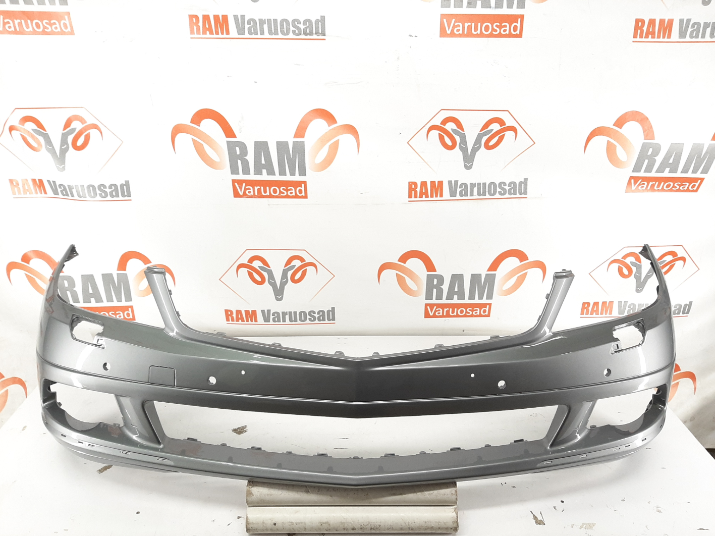 Mercedes C W204 esistange/ front bumper